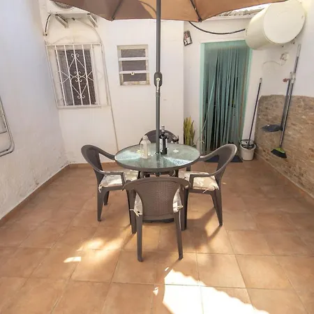 La Casa Del Abuelo Vélez-Málaga